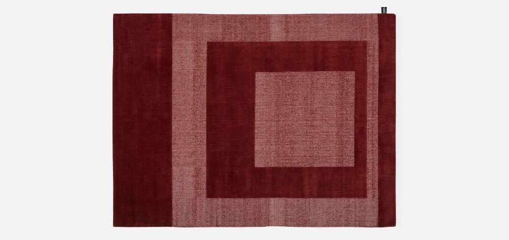 Cut Out Monocromo 2.0 Rug - Red