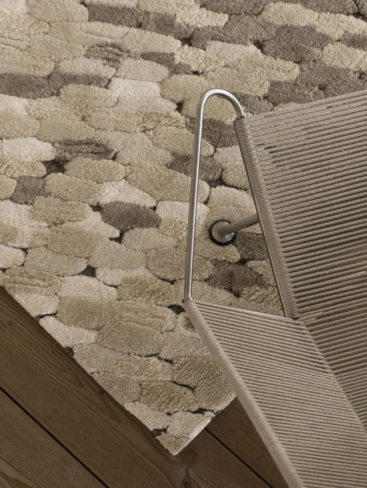 Envolee Rug - Undyed