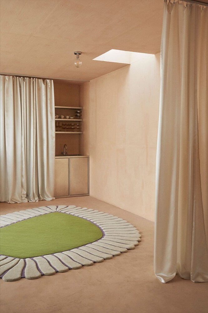 M'ama Non M'ama Large Rug (Colour One)