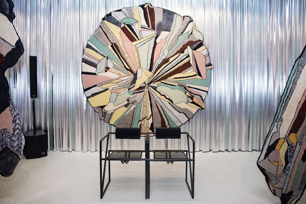 Super Fake Round Rug