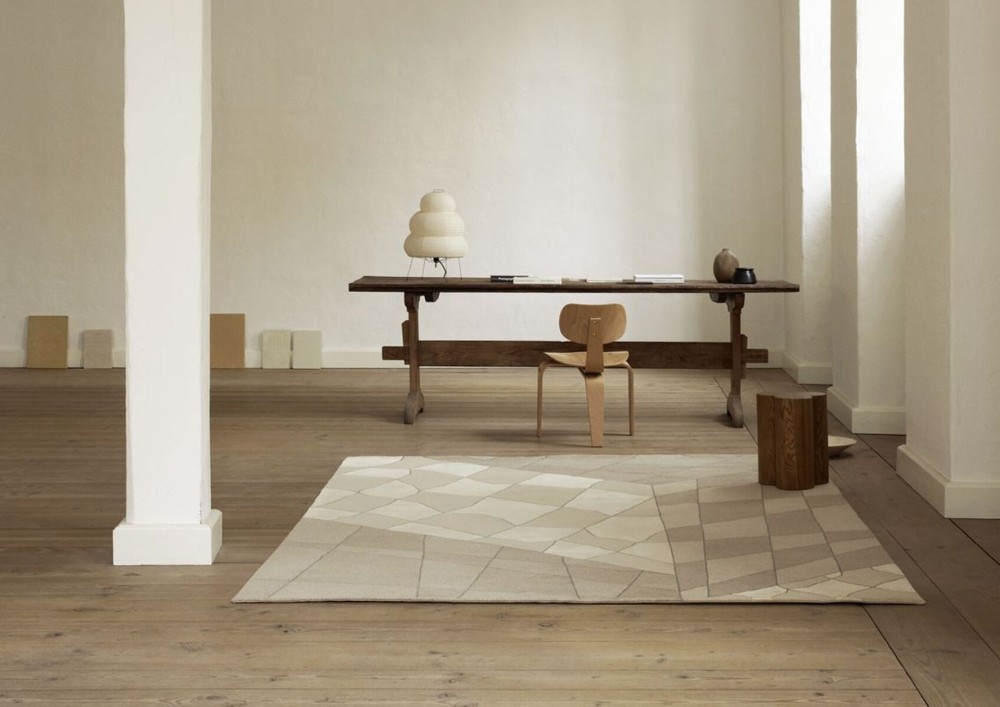 Xequer C Rug - Undyed