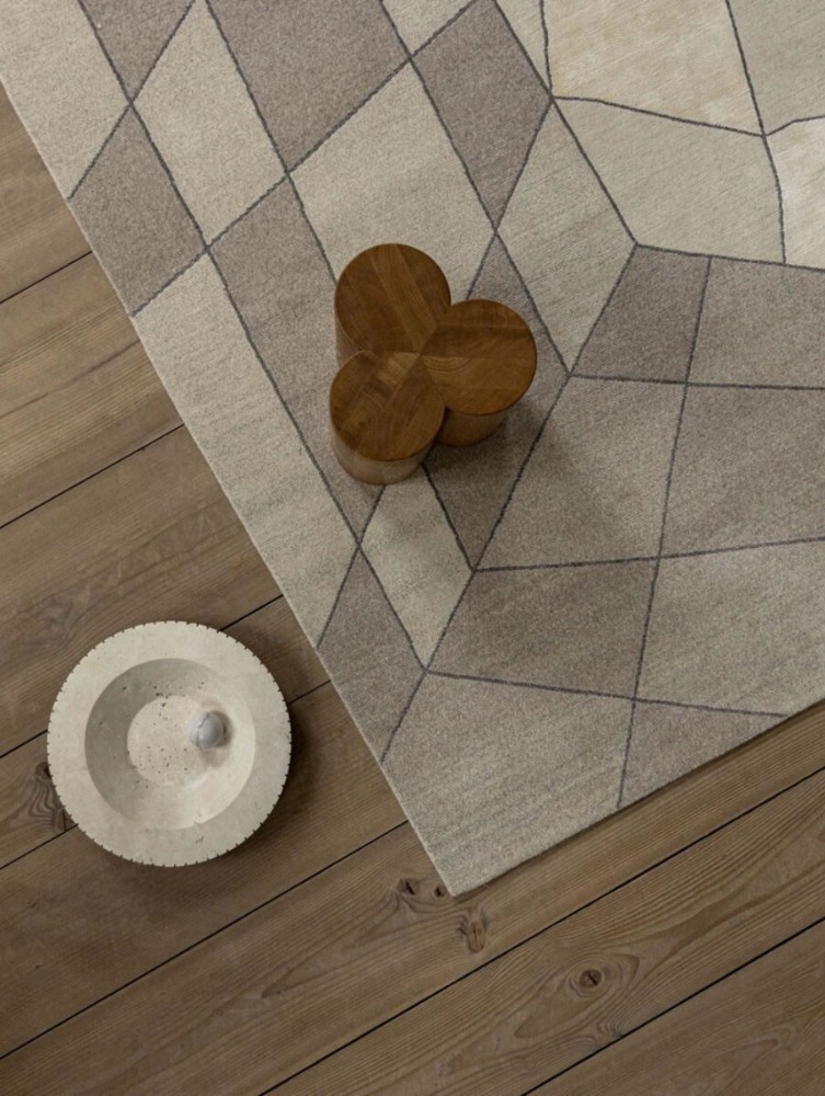 Xequer C Rug - Undyed