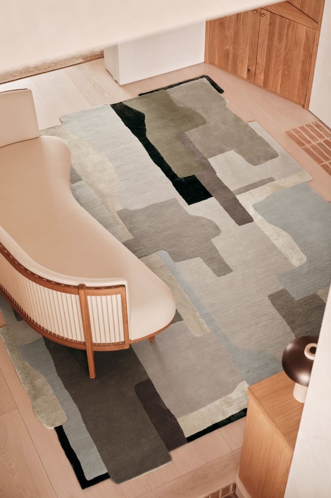 Della Mushroom Shaped