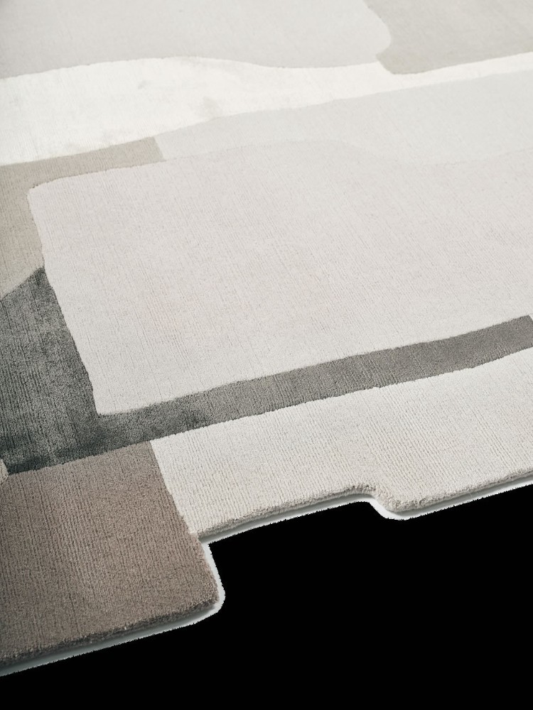 Della Mushroom Shaped