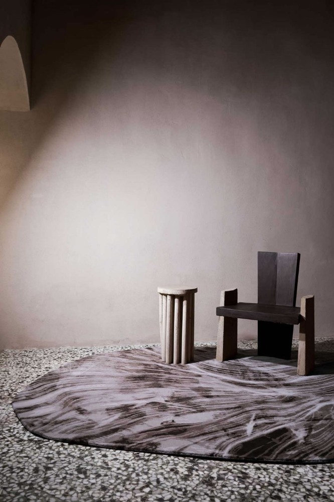 Falls Graphite Shaped