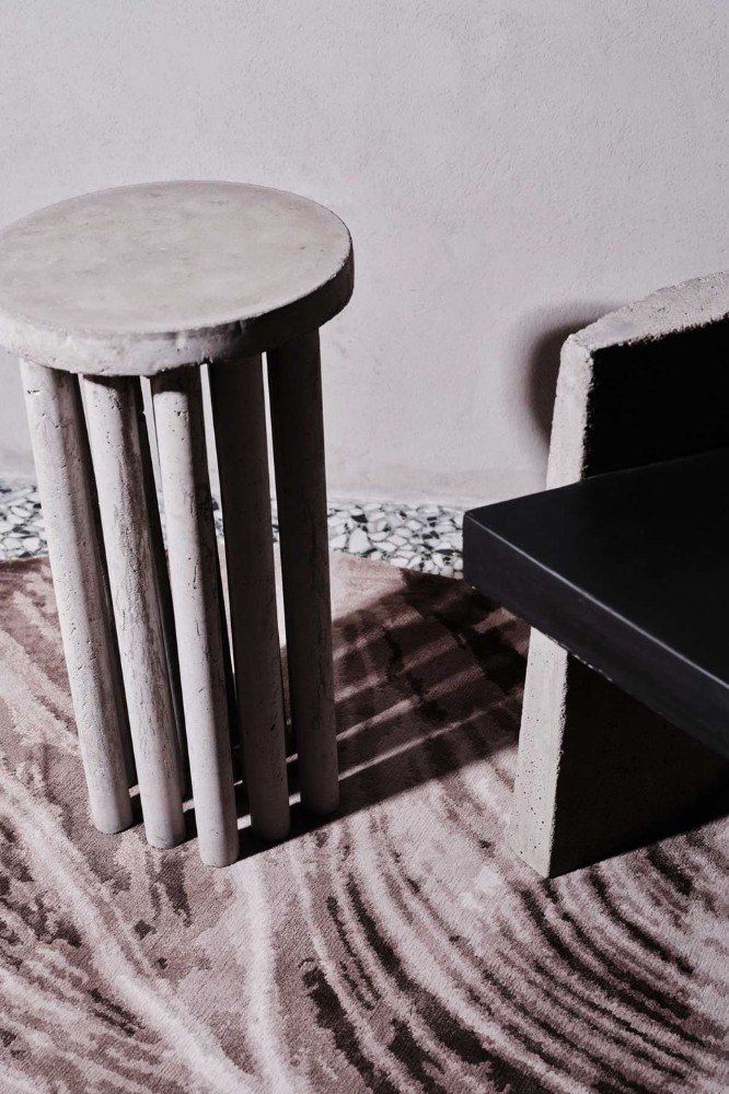 Falls Graphite Shaped