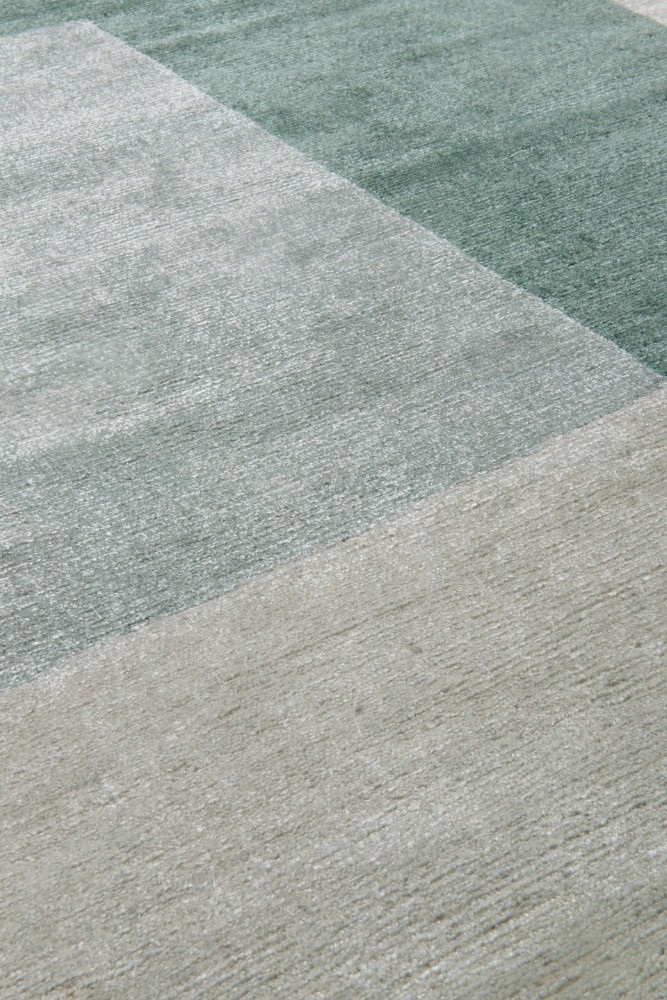 District Spruce Round