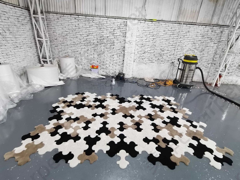 Cowhide carpet