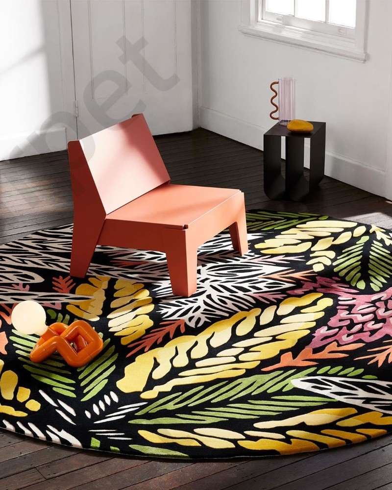 Designer round rug
