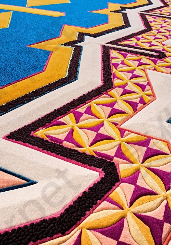 Irregular carpet