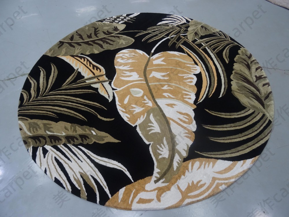 Medieval fashion round