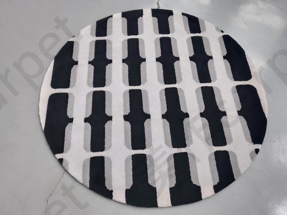 Medieval fashion round