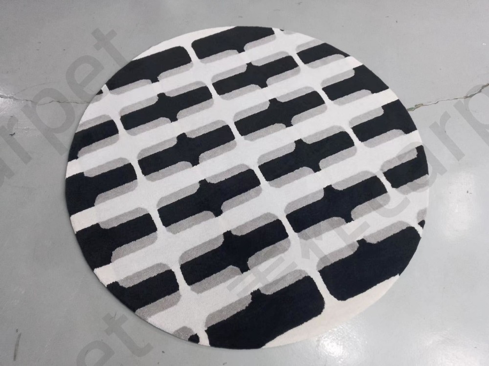 Medieval fashion round