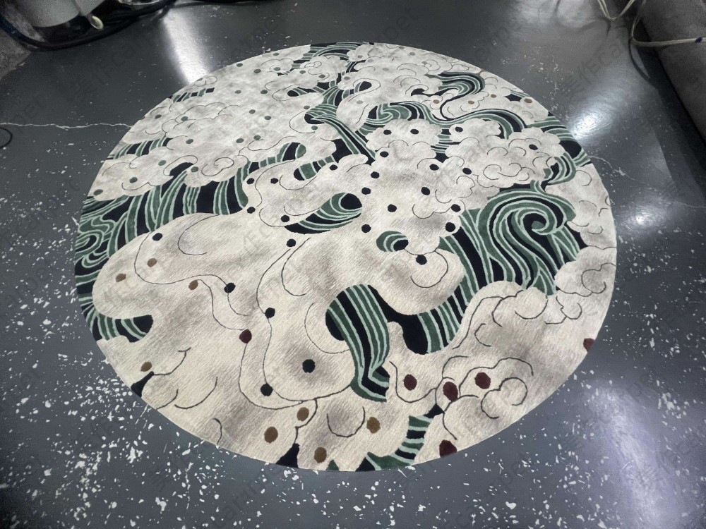 Medieval fashion round