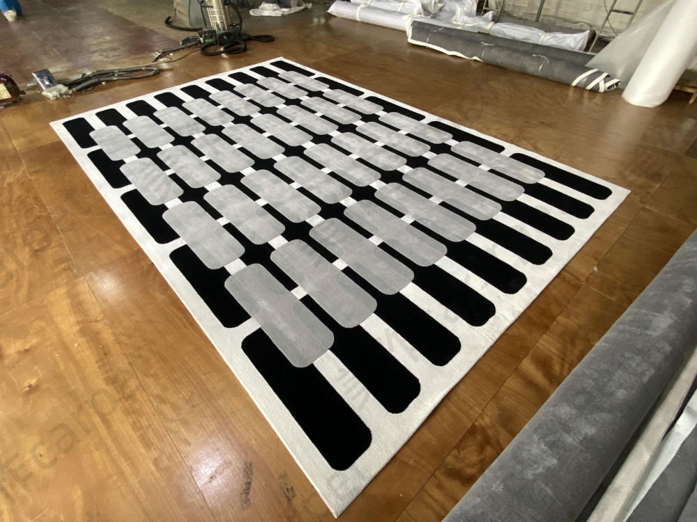 Medieval fashion square