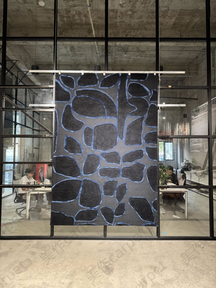 Medieval fashion square