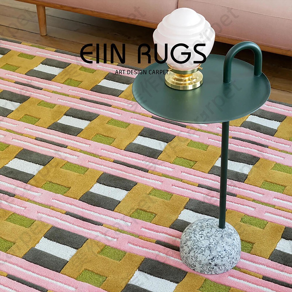 Medieval fashion square