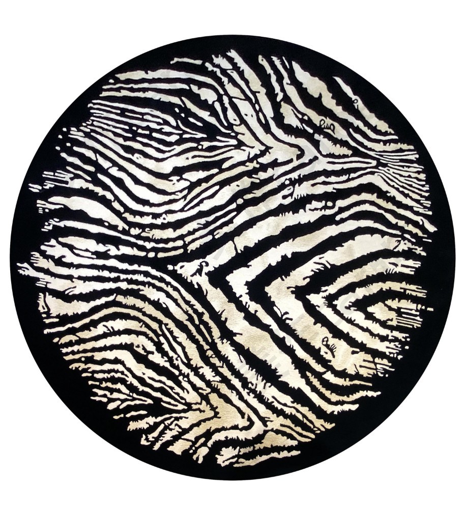 Medieval fashion round