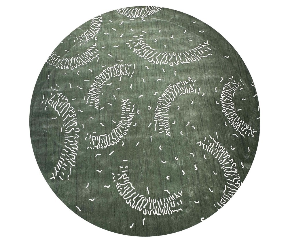 Medieval fashion round