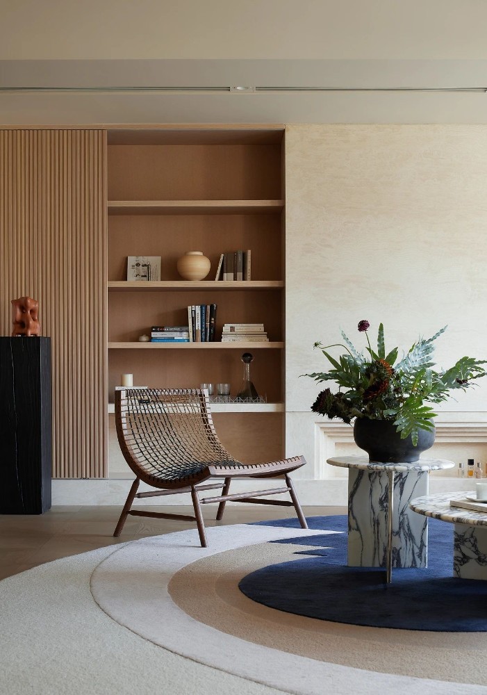 Simple European style collocation