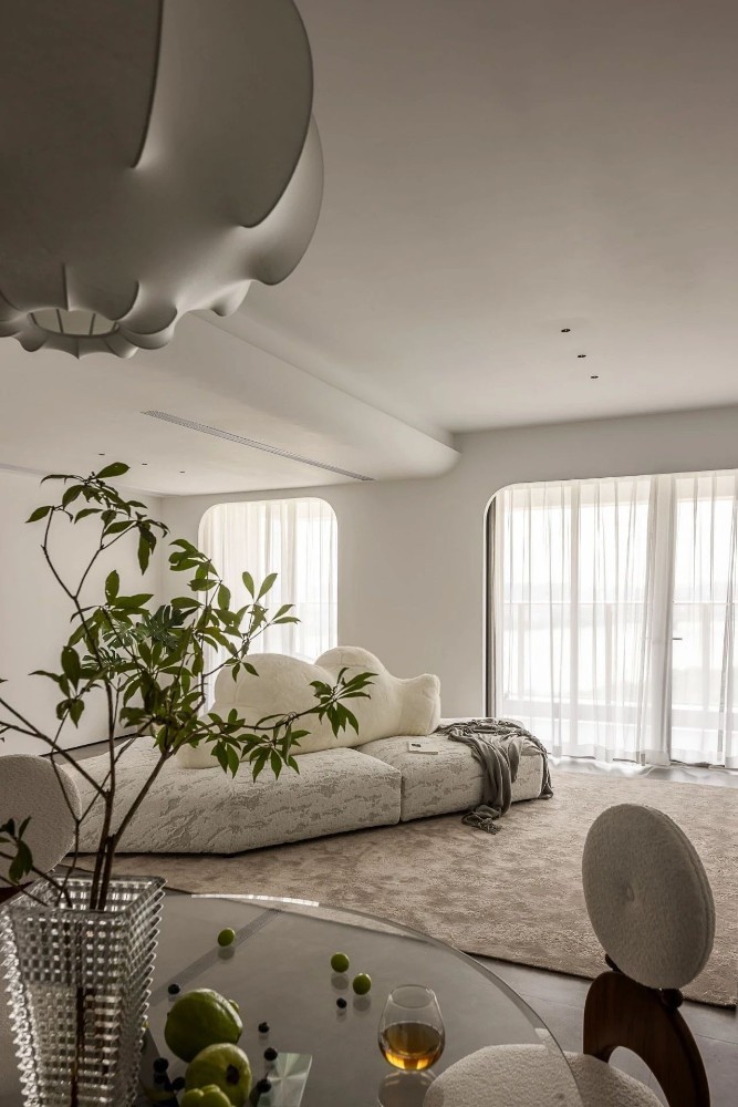 Simple European style collocation