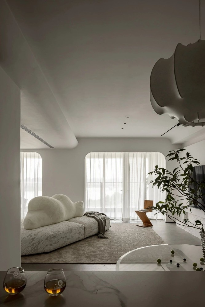 Simple European style collocation