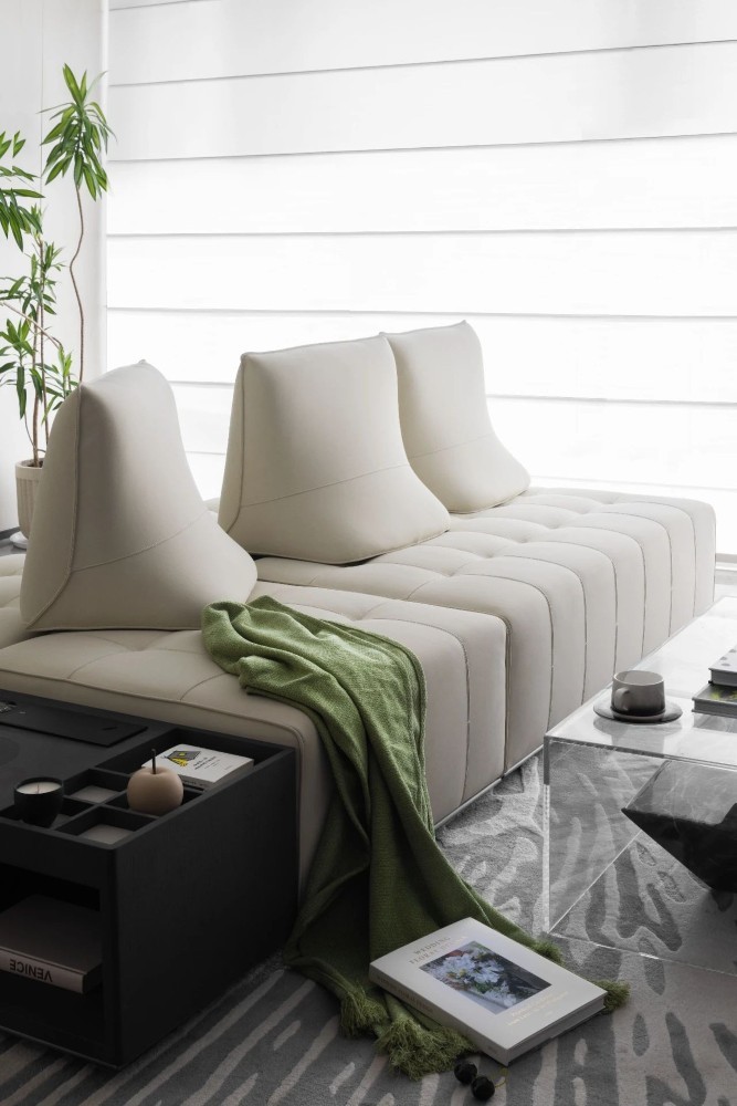 Simple European style collocation