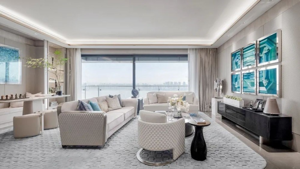 Simple European style collocation