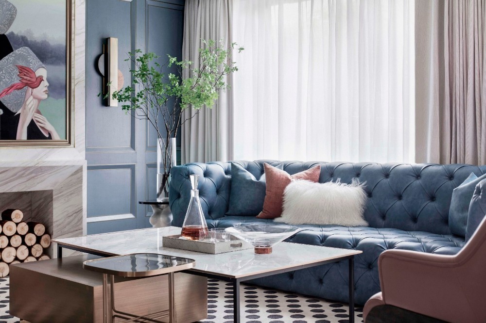 Simple European style collocation