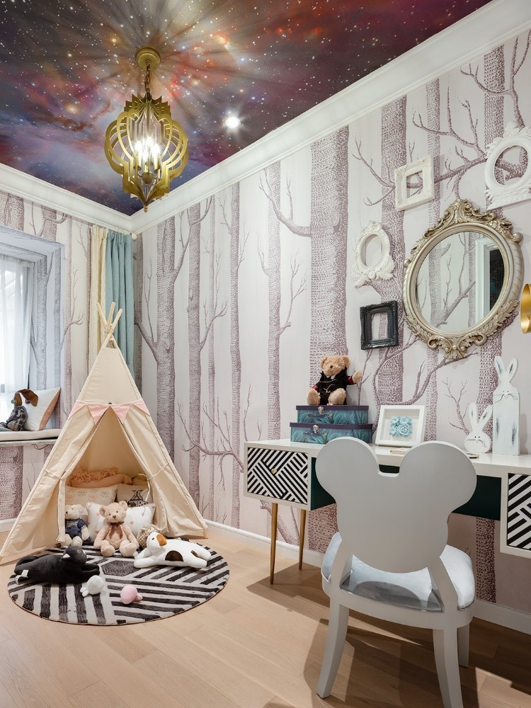 Simple European style collocation