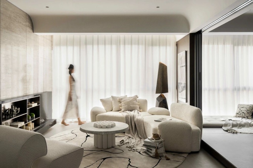 Cream style collocation