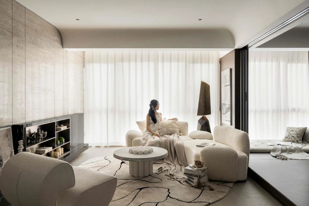 Cream style collocation