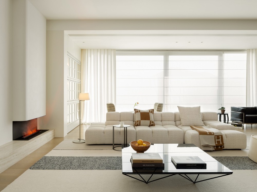 Cream style collocation