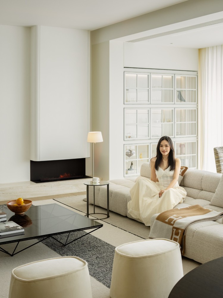 Cream style collocation