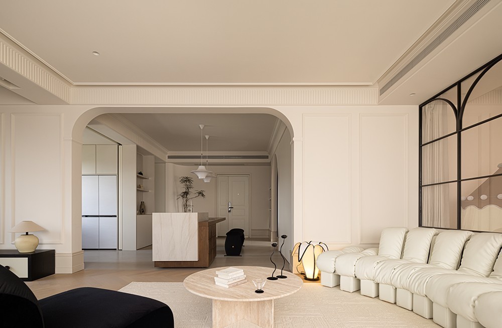 Cream style collocation