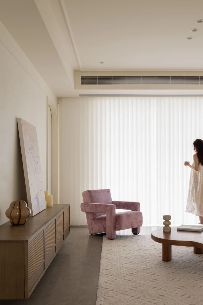 Cream style collocation