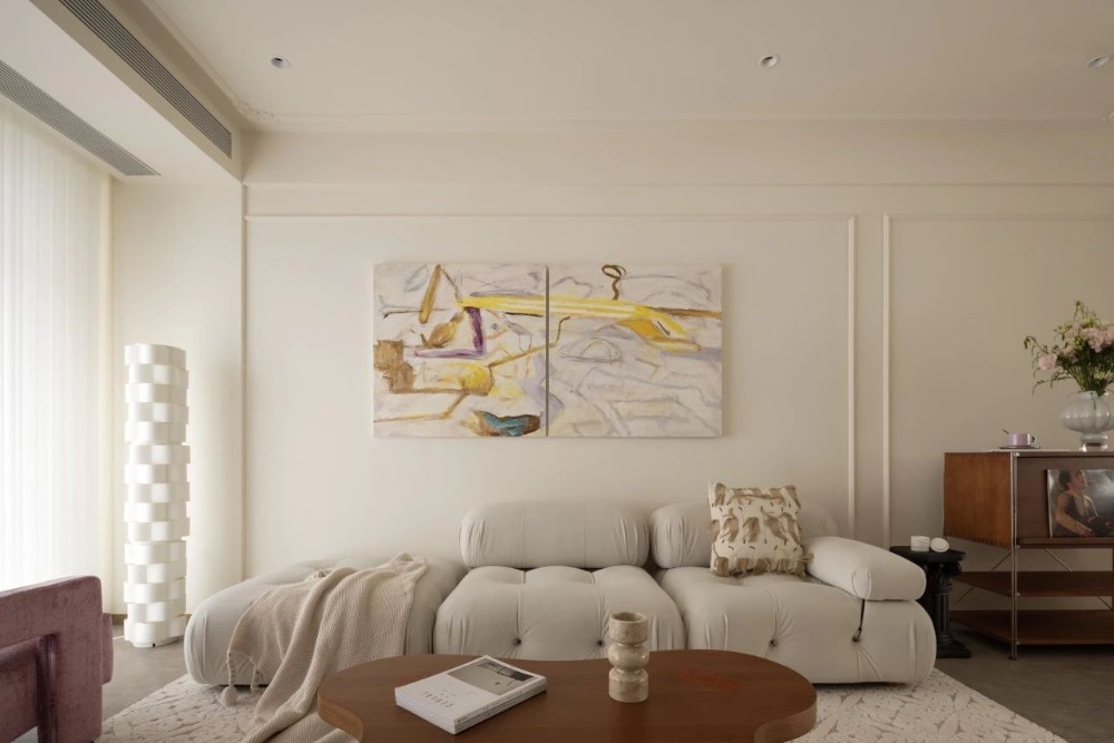 Cream style collocation