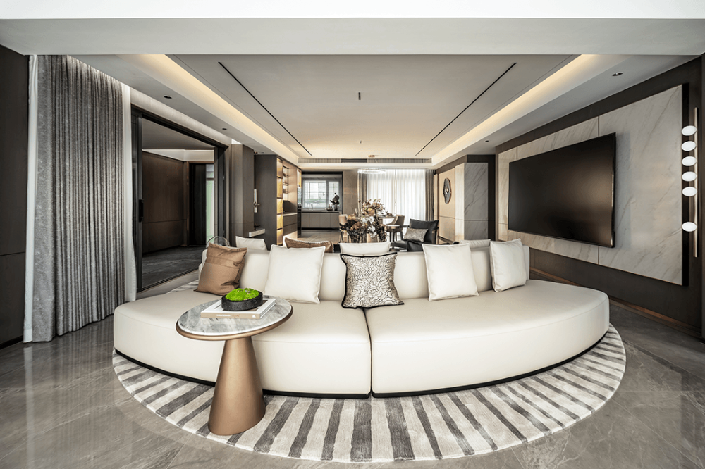 Light luxury style collocation