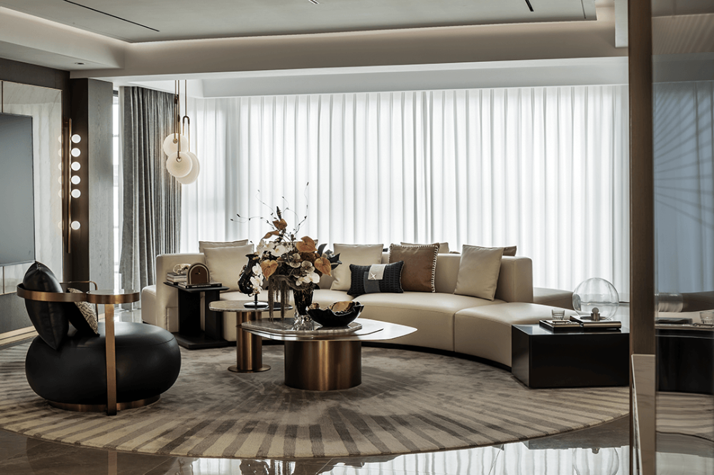 Light luxury style collocation