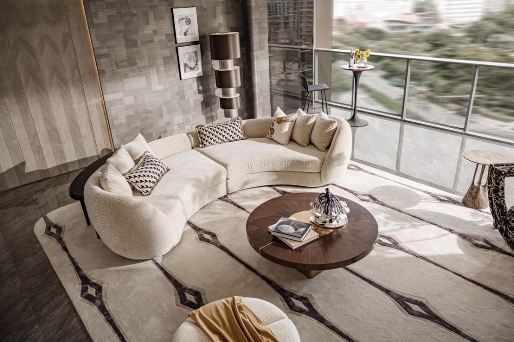 Light luxury style collocation