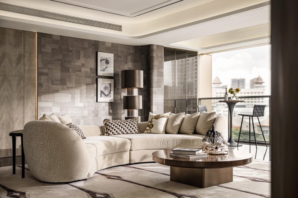 Light luxury style collocation