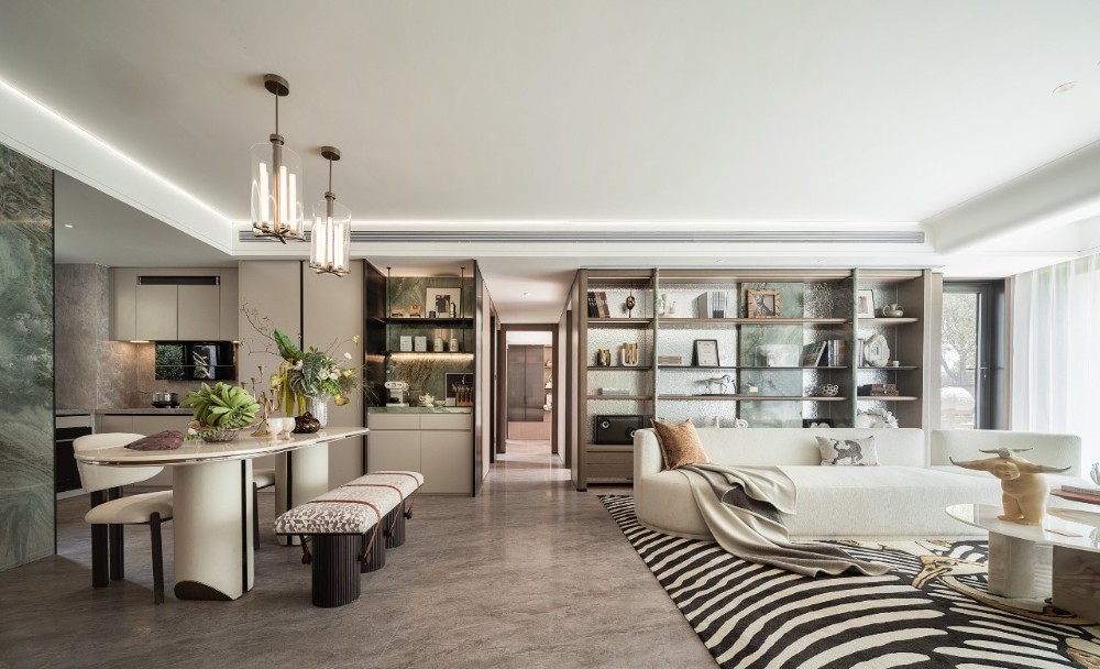 Light luxury style collocation