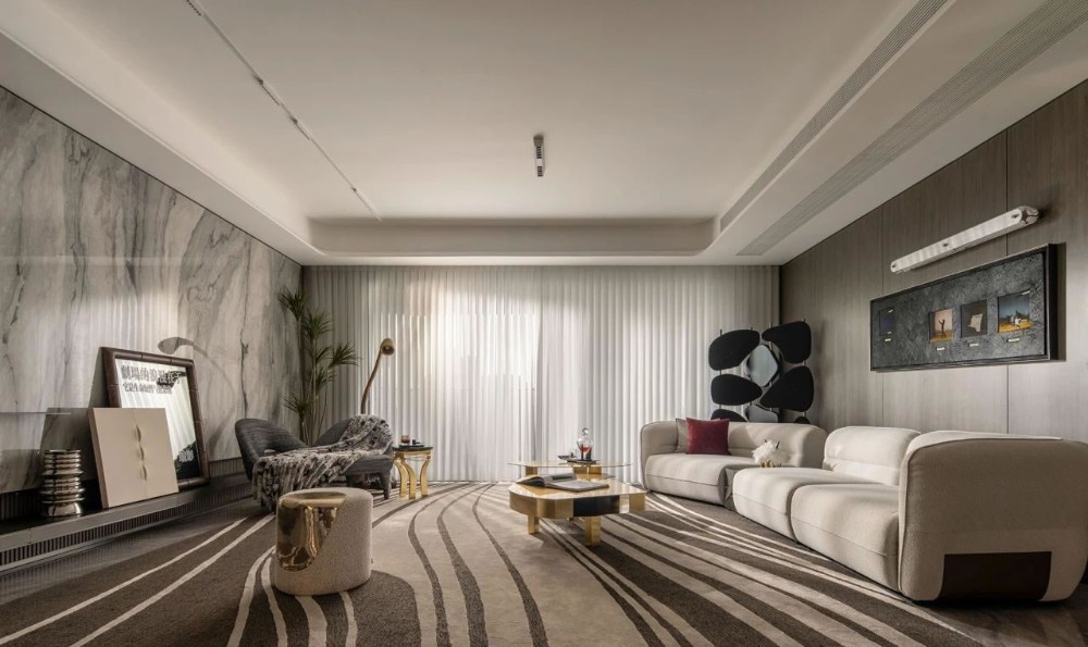 Light luxury style collocation