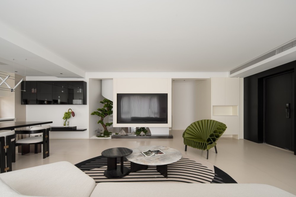 Minimalist style matching