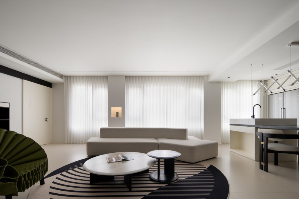 Minimalist style matching