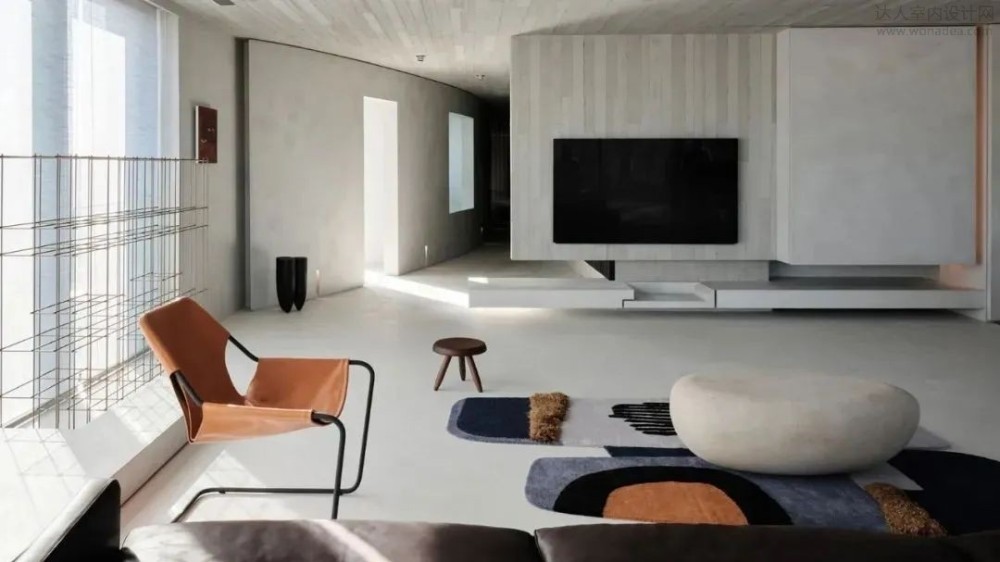 Minimalist style matching