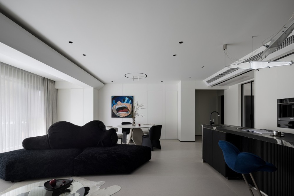 Minimalist style matching