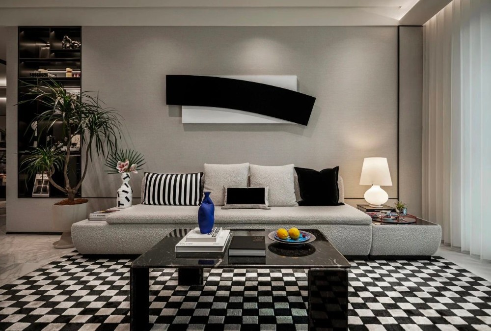 Minimalist style matching