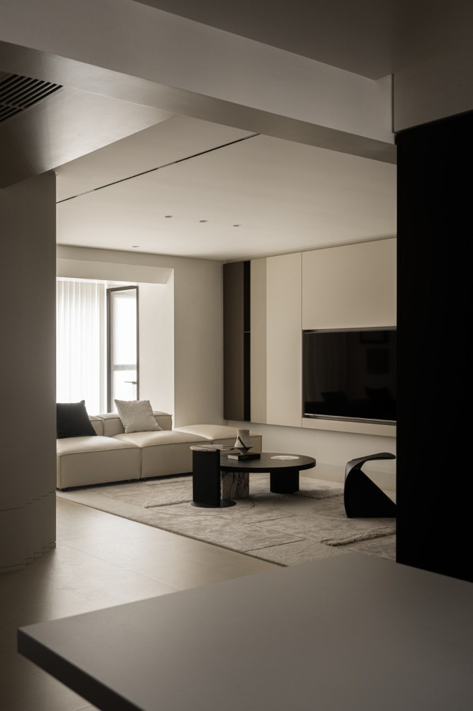 Minimalist style matching