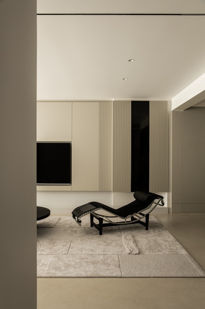 Minimalist style matching